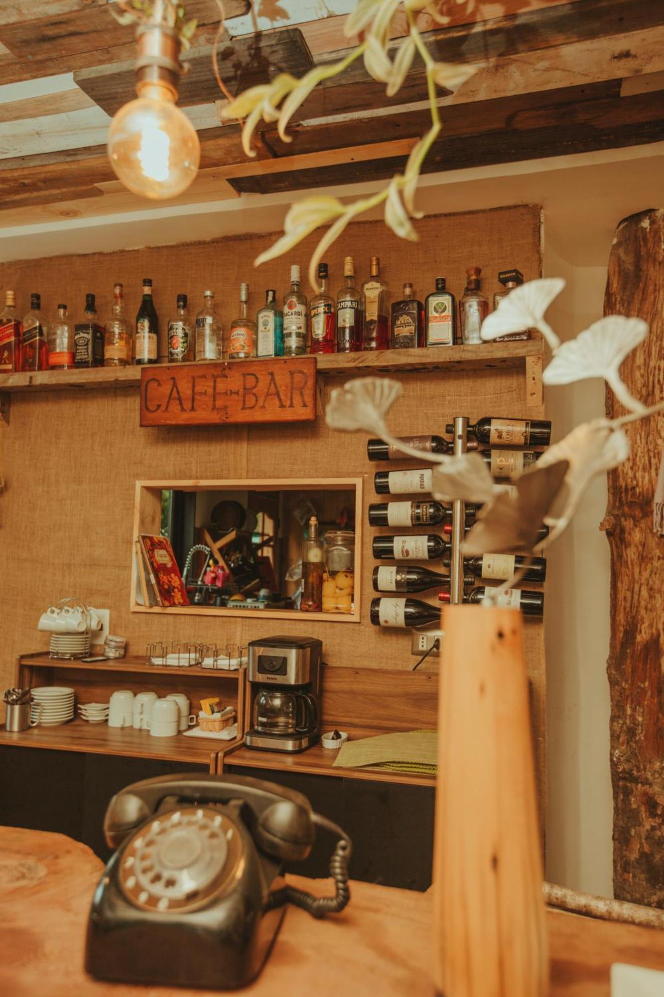 La Colmena Eco Lodge 拉恩塞纳达 外观 照片